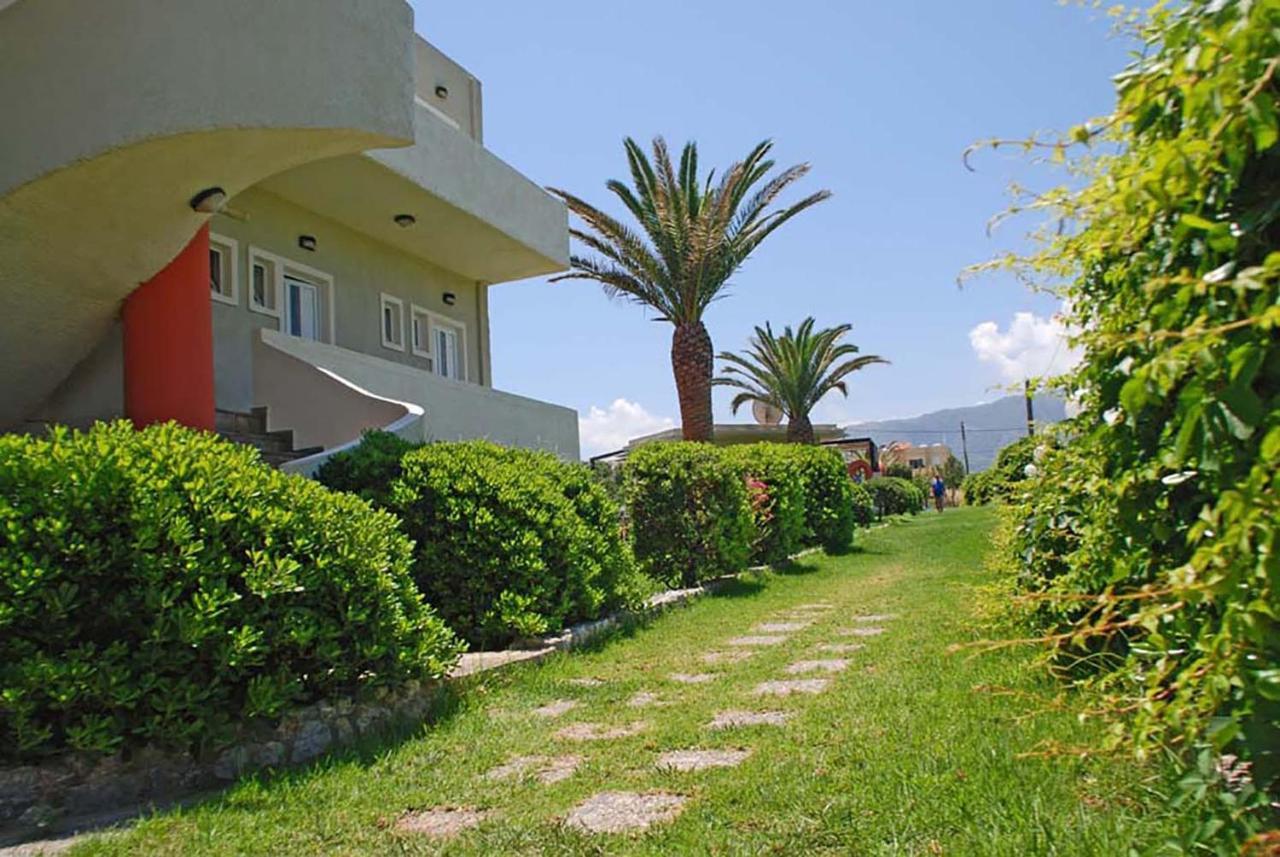 Ermioni Hotel Paralia Kourna Екстер'єр фото