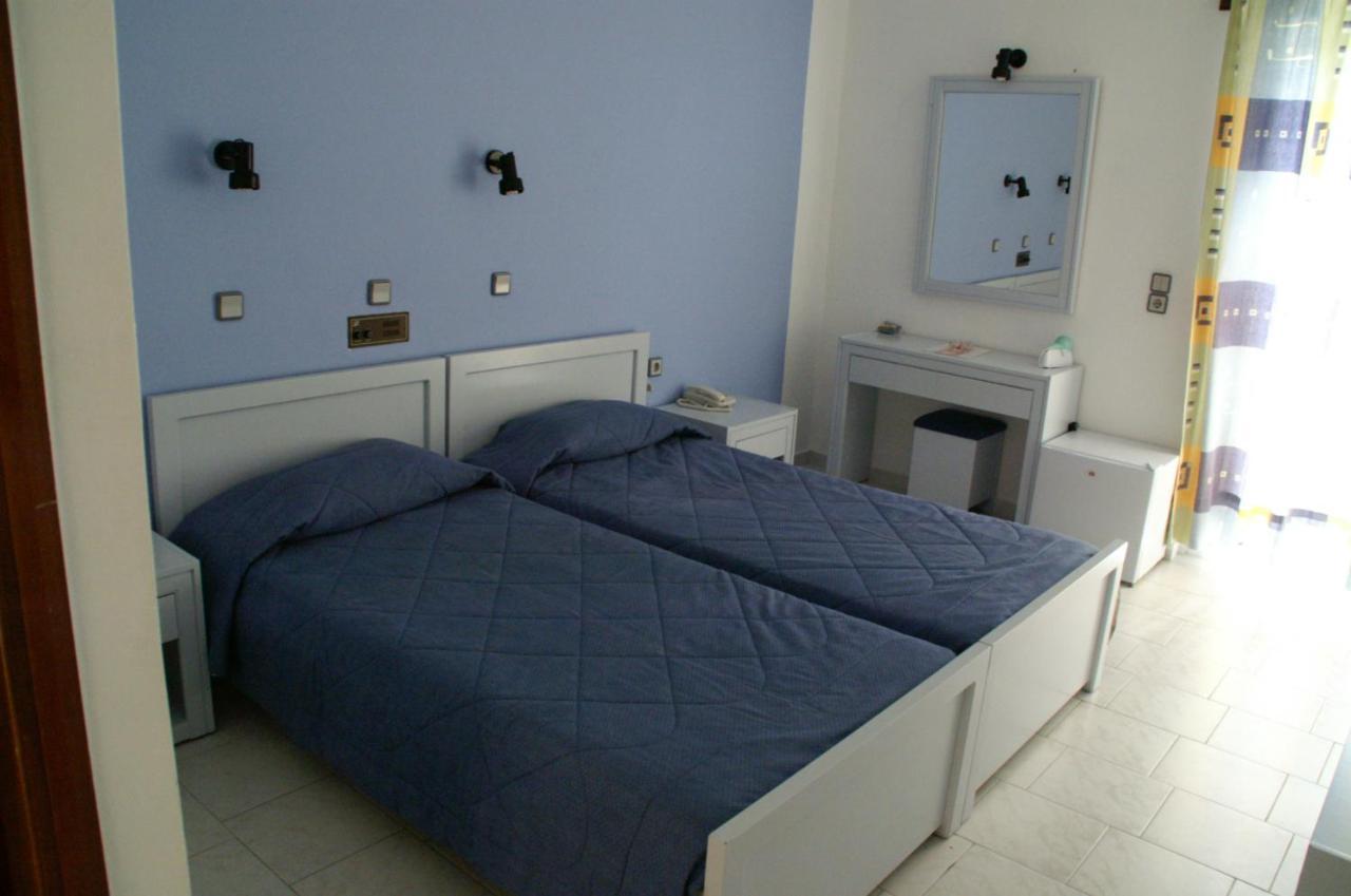 Ermioni Hotel Paralia Kourna Екстер'єр фото