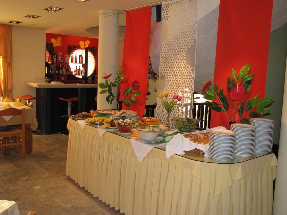 Ermioni Hotel Paralia Kourna Екстер'єр фото