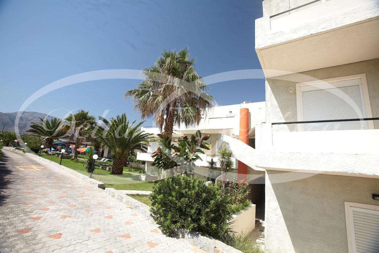 Ermioni Hotel Paralia Kourna Екстер'єр фото