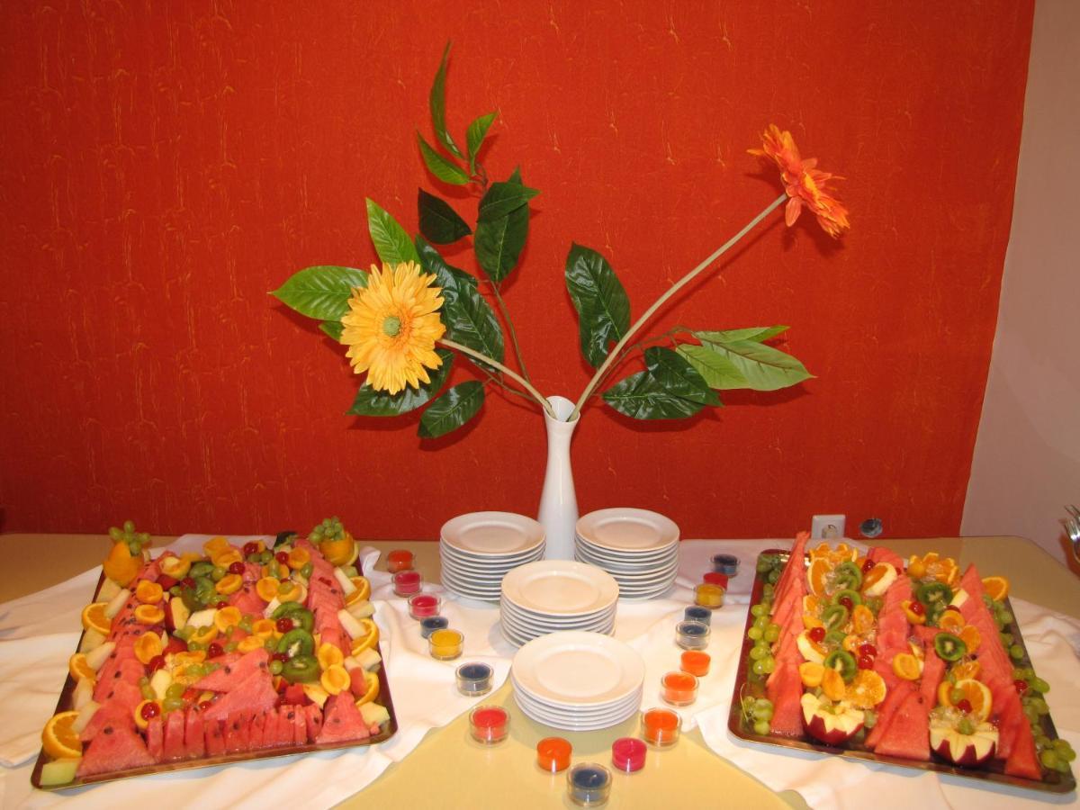 Ermioni Hotel Paralia Kourna Екстер'єр фото